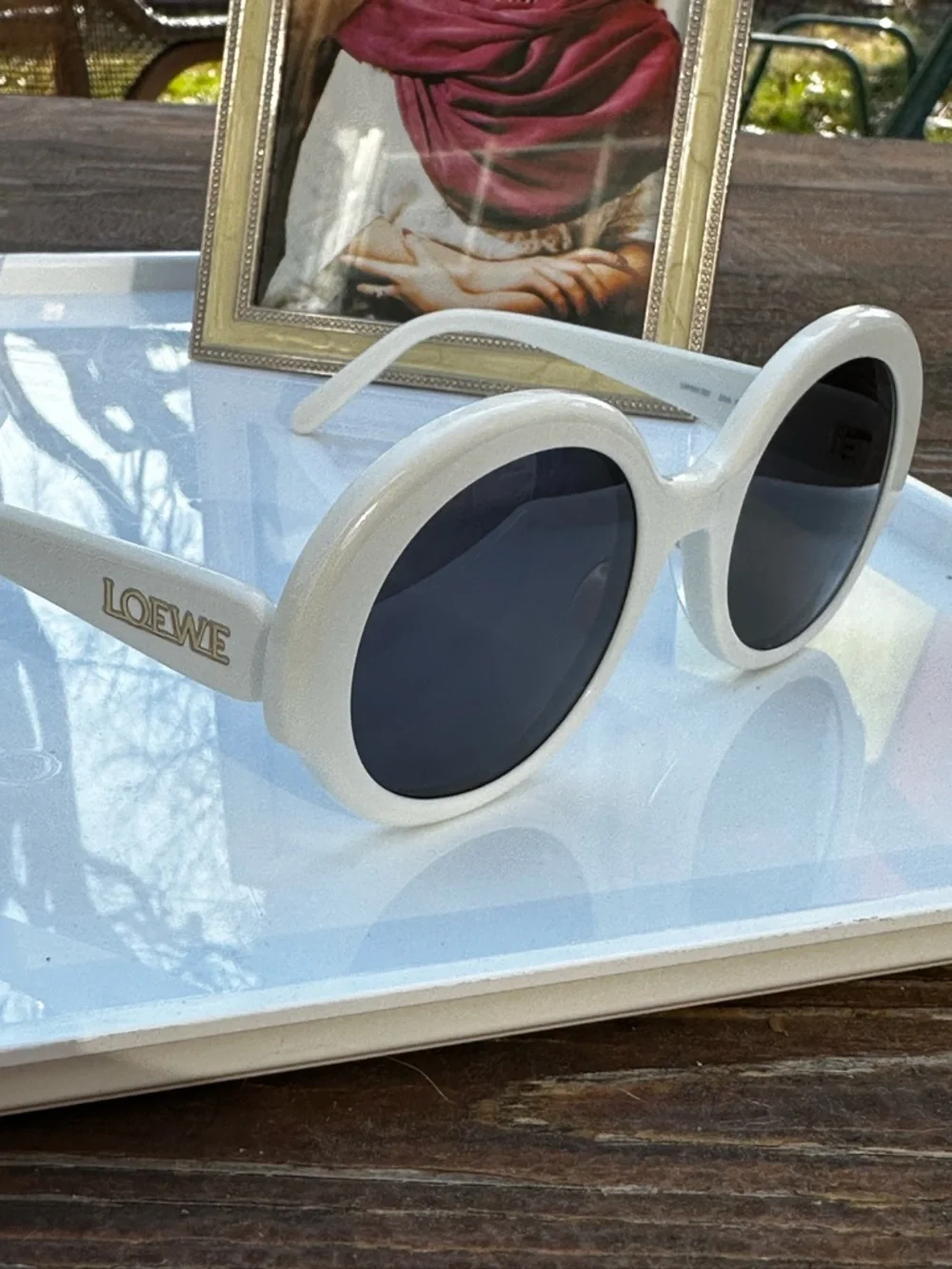 Loewe Round Sunglasses LW40135I White w/ COA Italy